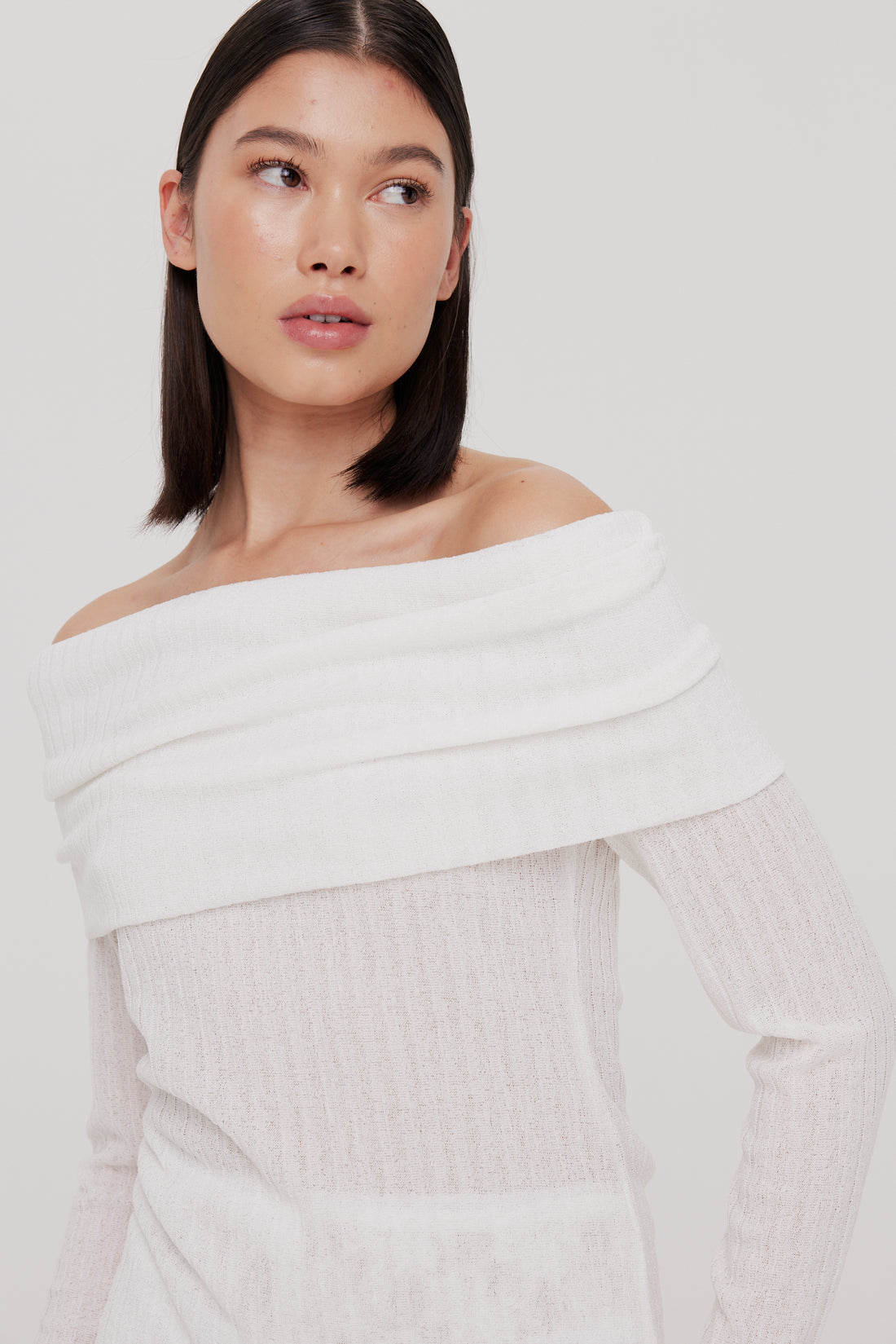 Off Shoulder Knit Top | White